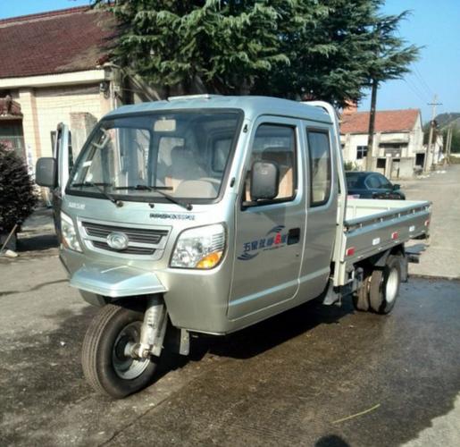 福田五星驭翔B版三轮农用车 实用升级，农运好帮手